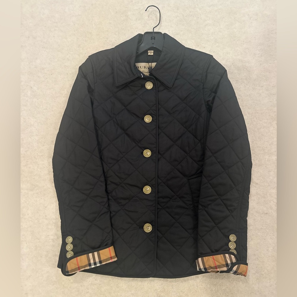 Burberry Black Quilted Jacket with Plaid Interior